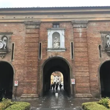 River House With Four Bikes Included Lucca