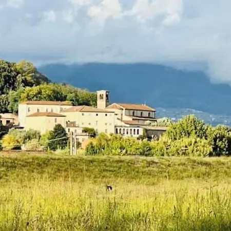 Casa vacanze River House With Four Bikes Included